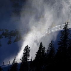 Um den Skilift am Fellhorn ist ein Streit entbrannt. (Archivbild) Foto: Karl-Josef Hildenbrand/dpa