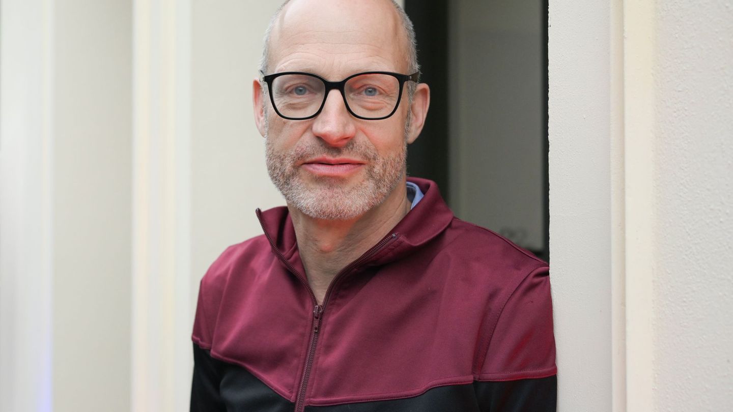 Literatur-Live-Joachim-Meyerhoff-mit-neuen-eigenen-Texten