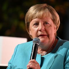 Angela Merkel, Bundeskanzlerin a.D., bei einer Veranstaltung im August in Augsburg