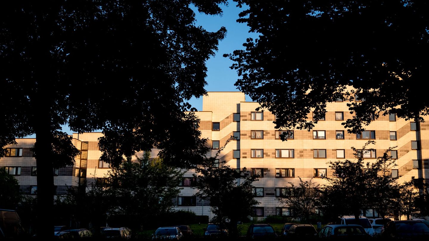 Nach Einschätzung der Wohnungswirtschaft ist der Mietmarkt intakt. (Archivbild) Foto: Daniel Bockwoldt/dpa