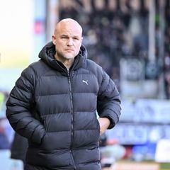 Schröder trifft mit Borussia auf seinen Ex-Club.(Archivbild) Foto: Harry Langer/dpa