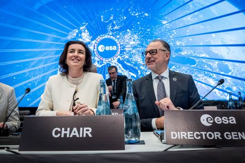 Schon seit Längerem steht fest, dass es für Europa drei Plätze Richtung Mond geben soll.