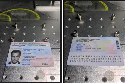 Dieses von der Generalstaatsanwaltschaft Frankfurt am Main zur Verfügung gestellte Foto zeigt einen gefälschten Ausweis, der im