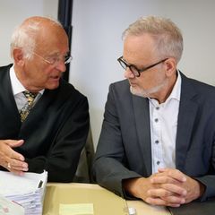 Der Fall geht nun ans Landesarbeitsgericht (Archivbild) Foto: Bernd Thissen/dpa