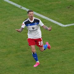 Jubelte einst für den HSV: Mittelfeldspieler Sonny Kittel (Archivbild) Foto: Marcus Brandt/dpa