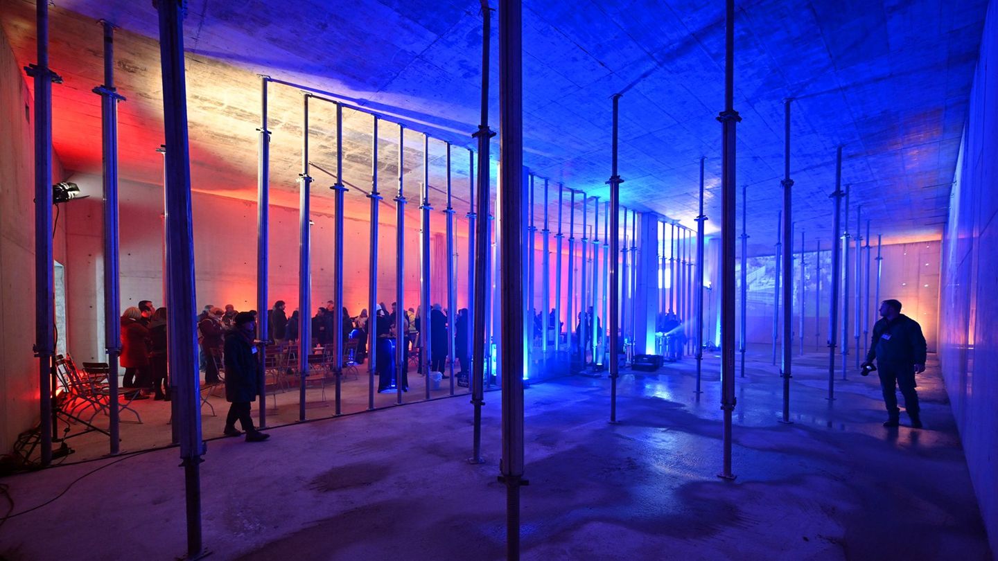 Für den Bau sind Gesamtkosten von rund 15,1 Millionen Euro veranschlagt. Foto: Martin Schutt/dpa