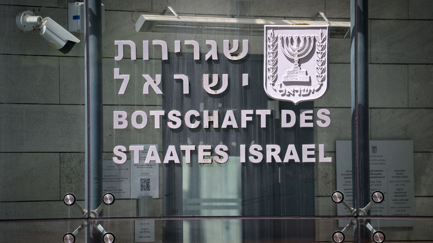 Vor dem Kammergericht beginnt ein Prozess gegen einen 19-Jährigen, der einen Anschlag auf die israelische Botschaft in Berlin ge