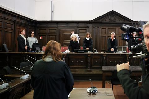 In dem sogenannten Sicherungsverfahren geht es um die Frage, ob der mutmaßliche Krankenhaus-Brandstifter auf Dauer in einer Psyc