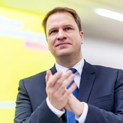 FDP-Landeschef Christopher Vogt räumt ein, dass seiner Partei der Bundestrend im Norden zu schaffen mache. (Archivbild) Foto: Ax
