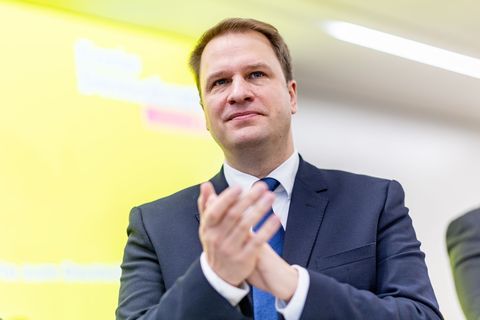 FDP-Landeschef Christopher Vogt räumt ein, dass seiner Partei der Bundestrend im Norden zu schaffen mache. (Archivbild) Foto: Ax