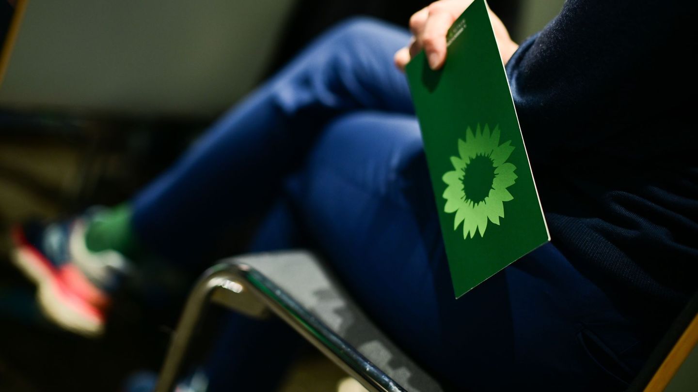 Auf der Tagesordnung stehen unter anderem eine Debatte zur politischen Lage mit einer Rede von Parteichefin Franziska Brantner.