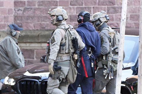 Am Donnerstag wurde der Beschuldigte aus Italien überstellt. Foto: Uli Deck/dpa