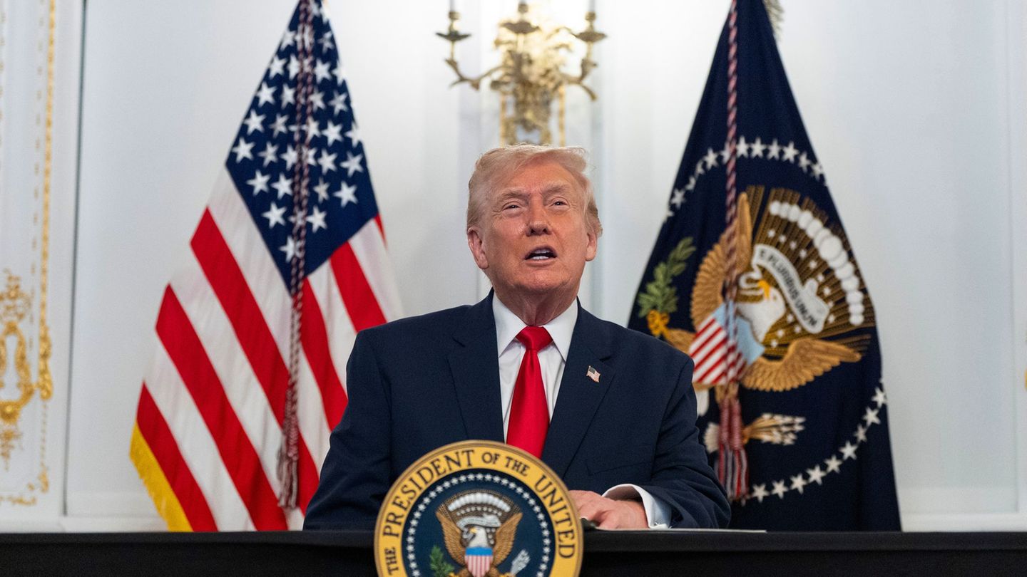 Eine Nationalgardistin ist laut US-Präsident Donald Trump ihren Verletzungen erlegen. Foto: Alex Brandon/AP/dpa