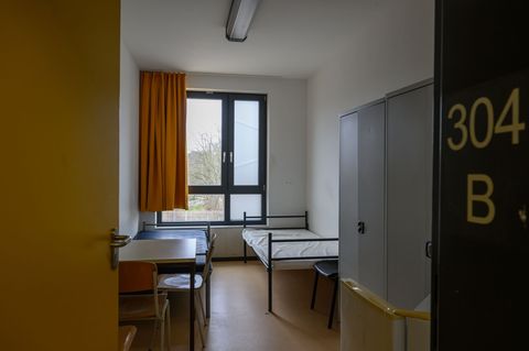 Dass Hamburg und Brandenburg spezielle Zentren für Überstellungen in andere europäische Staaten eingerichtet haben, hat auch mit