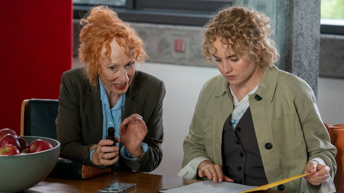 "Kanzlei Liebling Kreuzberg: Nachbarschaftshilfe": Junganwältin Lisa Liebling (Luise von Finckh, r.) ist davon überzeugt, dass