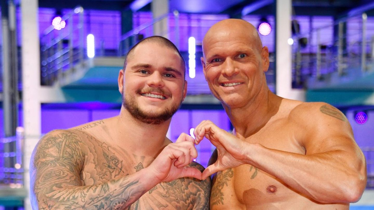 Thorsten Legat und Sohn Nico nehmen an "Prominent verwandt" teil - so harmonisch wie auf diesem Bild geht es zwischen den beid