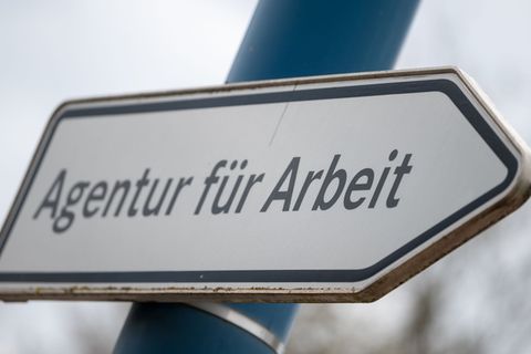 Arbeitslosigkeit im November auf höchstem Stand seit zehn Jahren. (Symbolbild) Foto: Hendrik Schmidt/dpa-Zentralbild/dpa