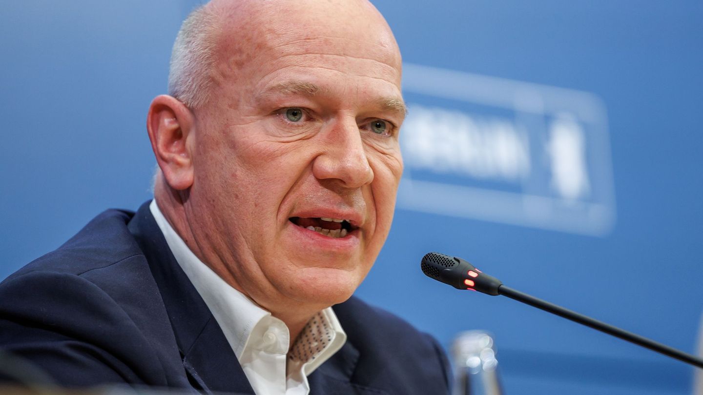 Wegner hielt ein leidenschaftliches Plädoyer für Olympia und Paralympics in der Hauptstadt. Foto: Andreas Gora/dpa