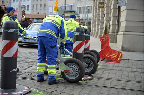 Manpower und "Oktamover" sind in Augsburg gemeinsam gefragt