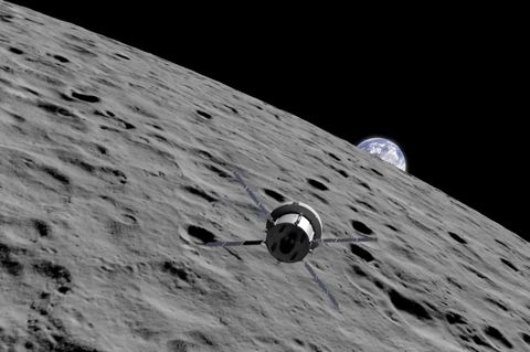 Animation der Raumkapsel in der Mondumlaufbahn.