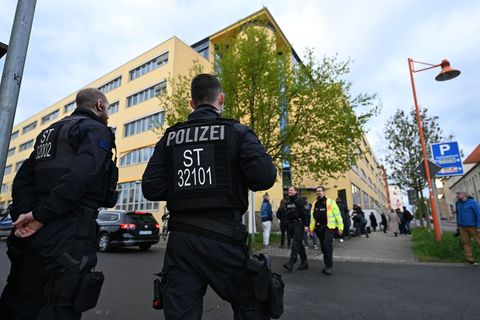 Der Prozess findet im Hochsicherheitstrakt im Gebäude des Justizzentrums Halle statt. (Archivbild) Foto: Hendrik Schmidt/dpa