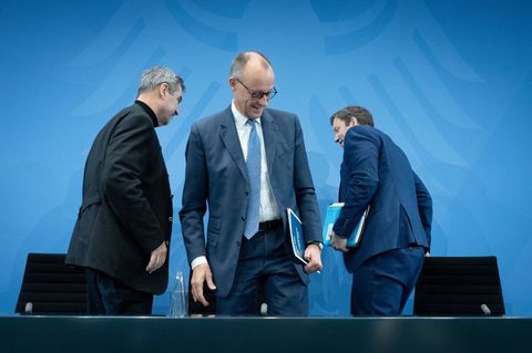 Friedrich Merz nach dem Koalitionsausschuss im Bundestag.