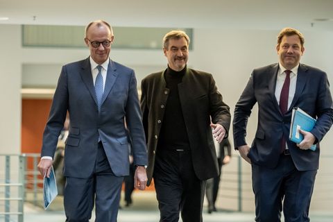 Sie haben vorgelegt, jetzt sind die jungen Abgeordneten der Union am Zug. Foto: Michael Kappeler/dpa