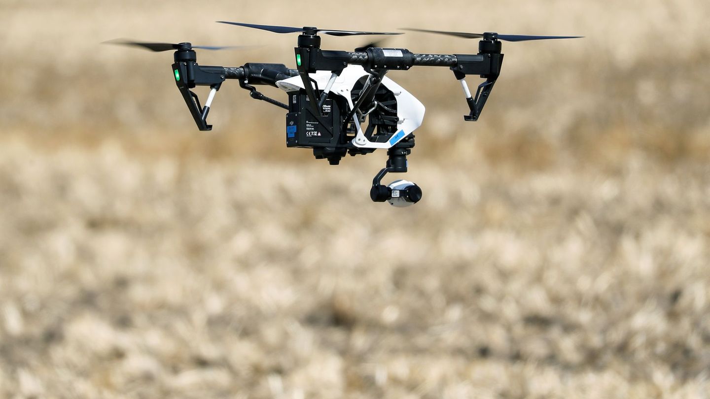 Verdächtige Drohnen-Überflüge über Bundeswehrstandorte, Rüstungsunternehmen und kritische Infrastruktur in Deutschland sind kein