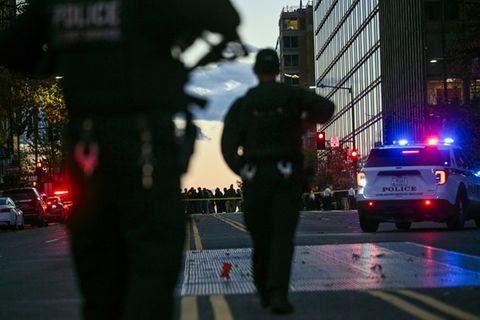 Einsatzkräfte am Tatort in Washington