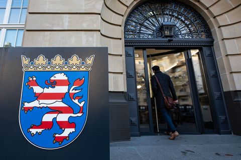 Der Verwaltungsgerichtshof entschied zu gleich mehreren Eilanträgen. (Archivfoto) Foto: Swen Pförtner/dpa