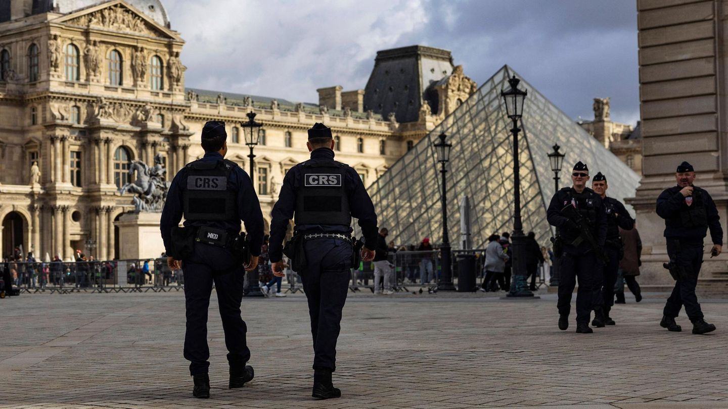Frankreich: Alle Hauptverdächtigen nach Raub im Louvre hinter Gittern