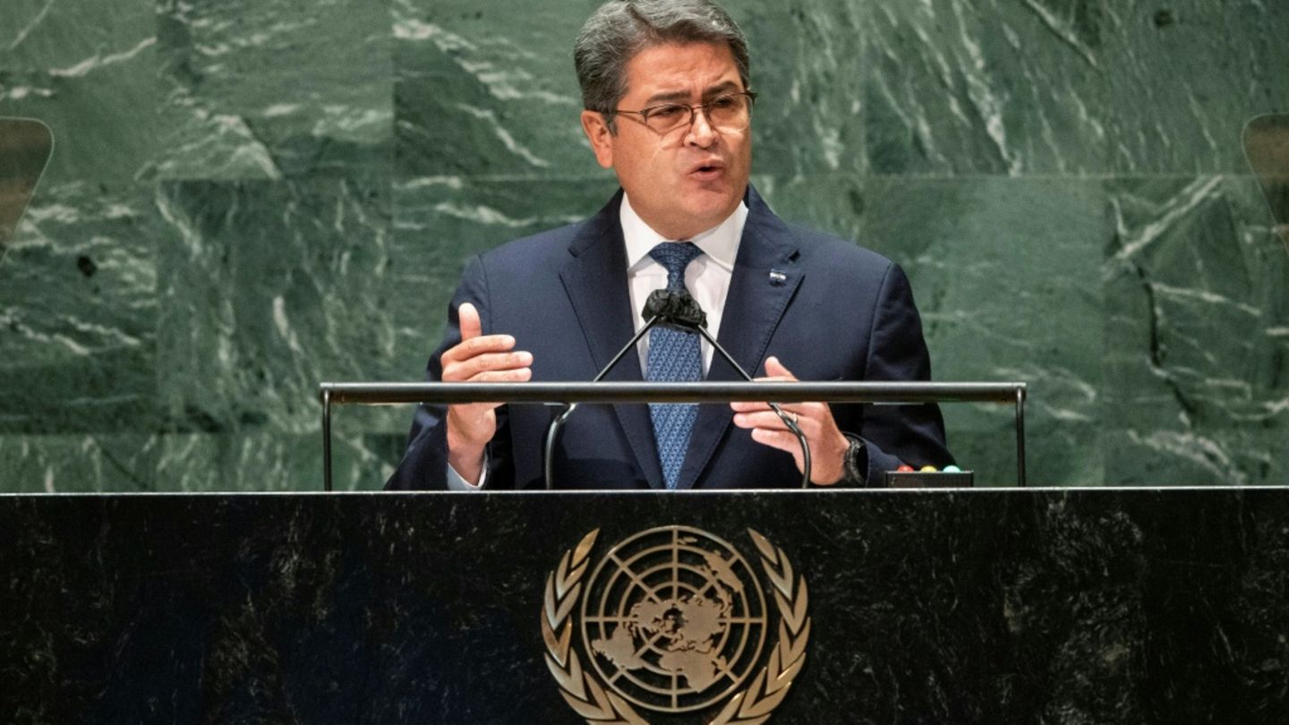 Trump kündigt Begnadigung von wegen Drogenschmuggels inhaftiertem Ex-Präsidenten von Honduras an