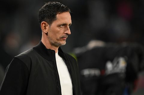 Trainer Dino Toppmöller möchte mit Eintracht Frankfurt die Bundesliga-Erfolgsserie ausbauen. (Archivbild) Foto: Arne Dedert/dpa