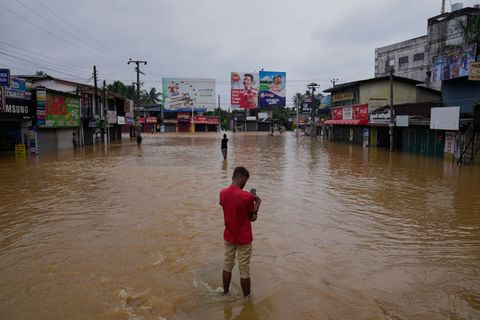 Ein Zyklon hat Sri Lanka schwer verwüstet. Foto: Eranga Jayawardena/AP/dpa