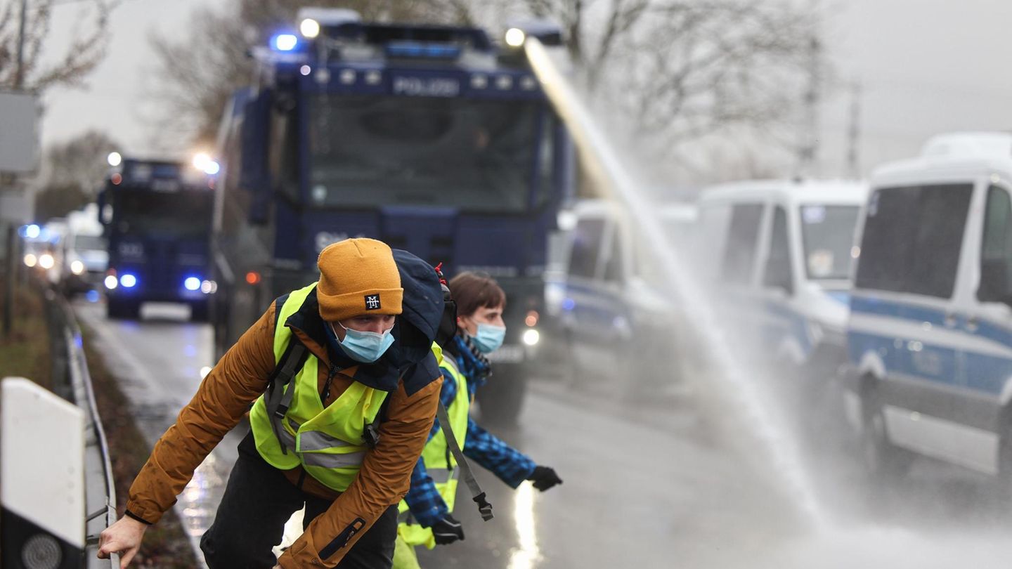 Gießen: Neue AfD-Jugend gegründet – begleitet von massiven Protesten