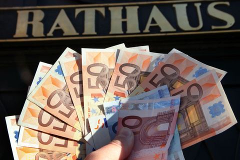 Die Kommunen klagen über zu wenig finanzielle Unterstützung. (Symbolbild) Foto: Jens Büttner/dpa-Zentralbild/dpa