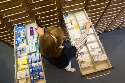 Mehr als 500 Medikamente sind derzeit nicht lieferbar, darunter sind viele Psychopharmaka. (Archivbild) Foto: Friso Gentsch/dpa