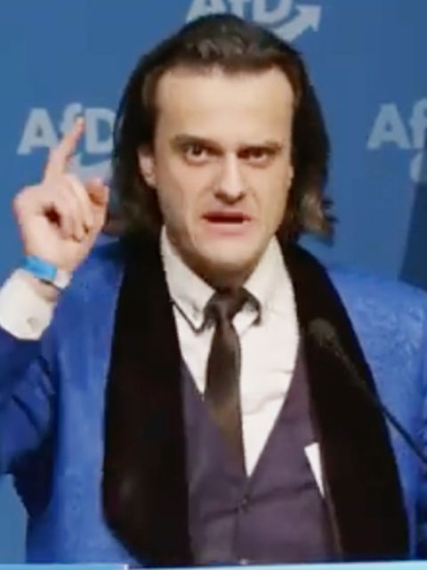 Hitler-Imitator oder V-Mann? Diese wirre Rede beunruhigt die AfD