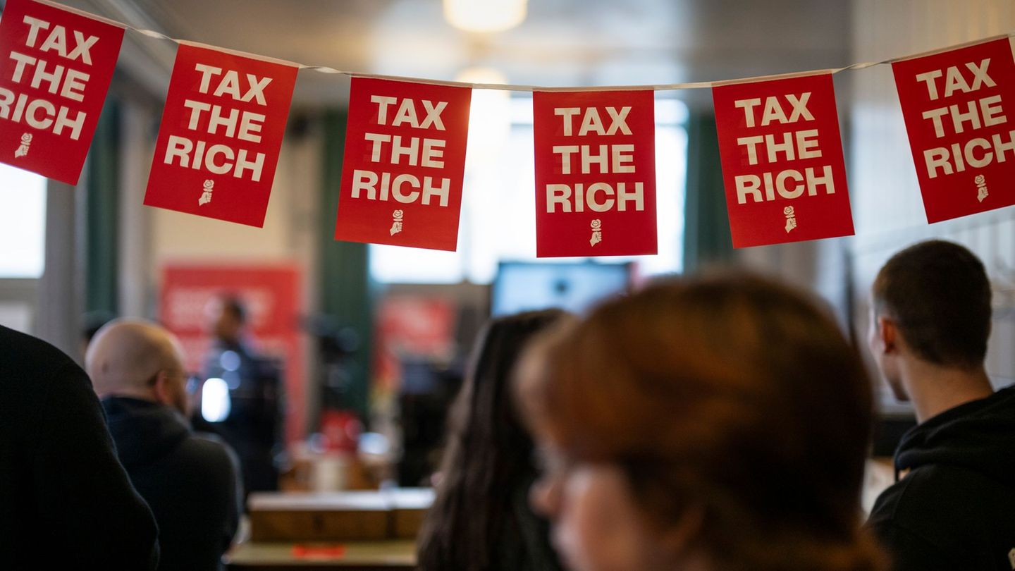 Die Jungsozialisten hatten die Erbschaftssteuer vorgeschlagen. Foto: Alessandro Della Valle/KEYSTONE/dpa