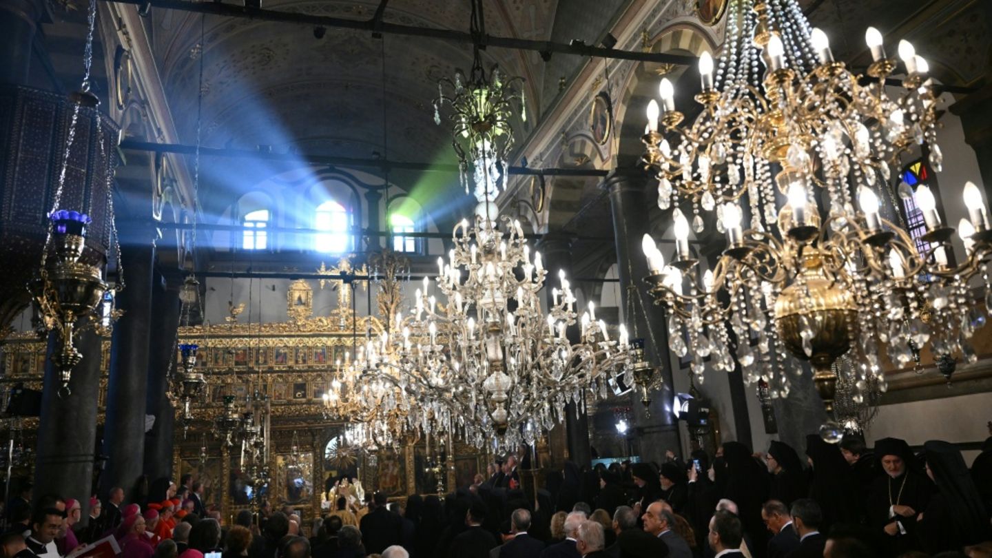 Papst Leo XIV. beendet Türkei-Besuch