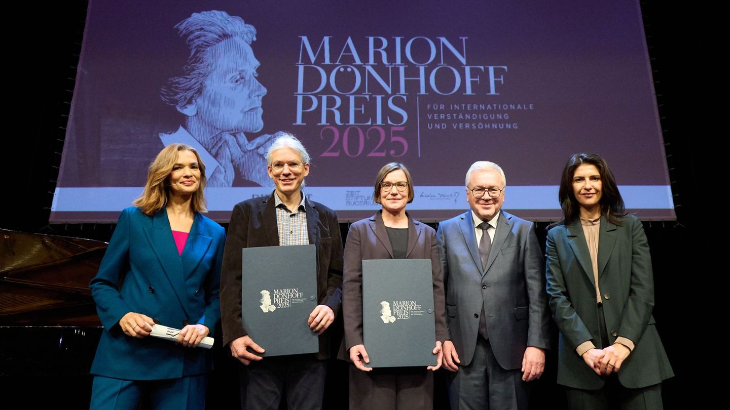 Das Internationale Komitee vom Roten Kreuz und der Verein EinDollarBrille sind mit dem Marion-Dönhoff-Preis geehrt worden. Foto:
