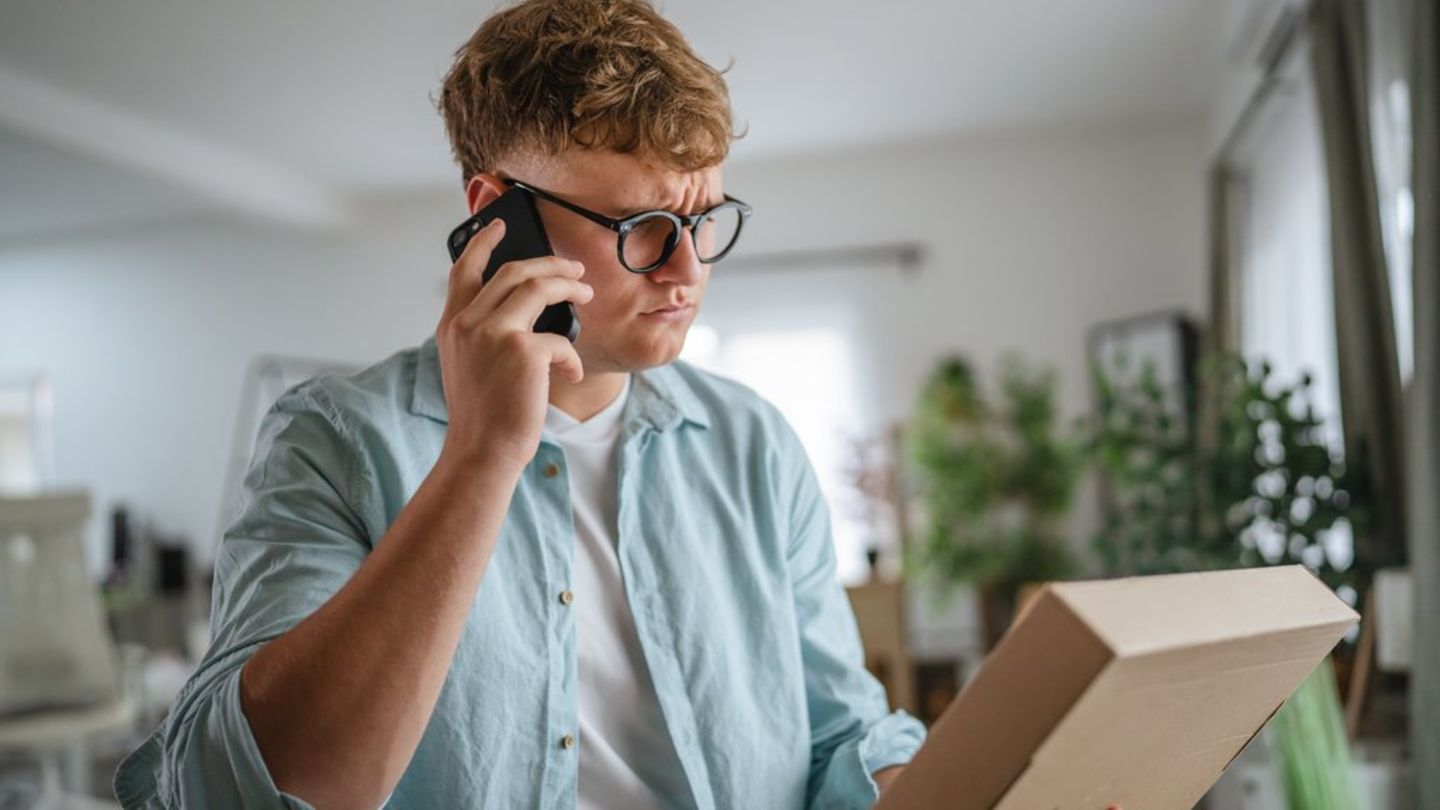 Pakete mit am Black Friday bestellten Weihnachtsgeschenken nicht geschlossen lassen!