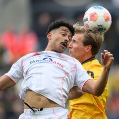 Dynamo-Trainer Thomas Stamm nach Rassismus-Vorfall gegen Düsseldorfer Spieler Emmanuel Iyoha