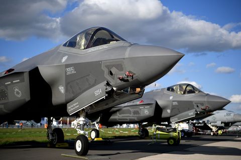 Die F-35 vom US-Rüstungskonzern Lockheed Martin gilt als modernstes Kampfflugzeug der Welt. (Archivbild) Foto: Britta Pedersen/d