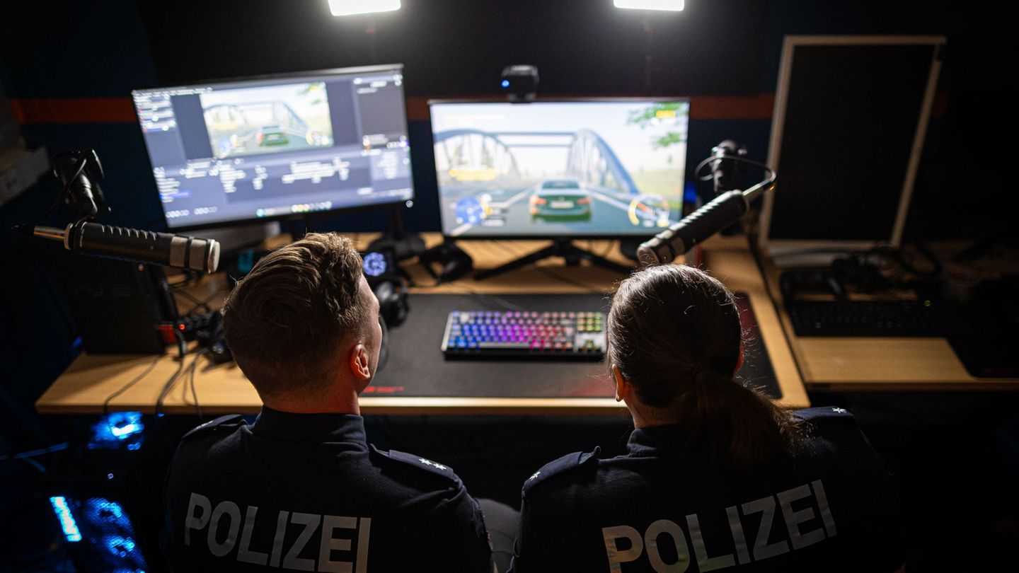 Die Polizei Hannover streamt auf Twitch - jetzt kommt das Landeskriminalamt Niedersachsen dazu. (Archivbild) Foto: Moritz Franke