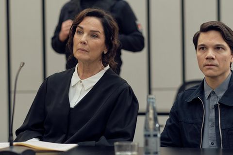 "Ein Fall für Conti - Der verlorene Sohn": Anna Conti (Désirée Nosbusch) vertritt ihren Mandanten Falk Klopfer (Sebastian Urze