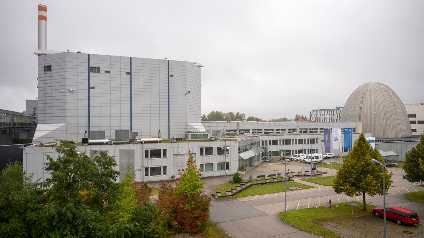 Seit Jahren passiert hinter den Mauern des Forschungsreaktors München II nicht viel - zumindest nichts was die Forschung mit Neu