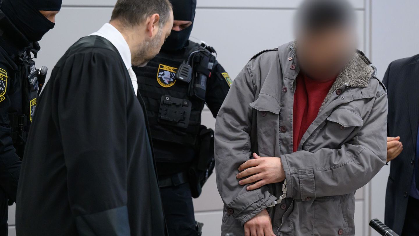 In Halle wird gegen einen Iraker verhandelt, der eine Führungsperson in der Terrormiliz Islamischer Staat gewesen sein soll. Fot