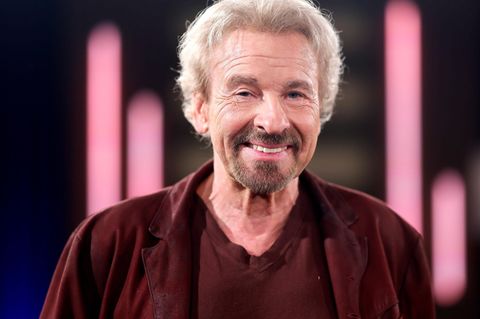 Thomas Gottschalk lächelt in die Kamera