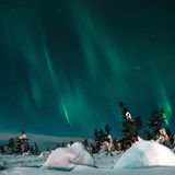 ... die Polarlichter, die den nordischen Himmel nachts erleuchten 